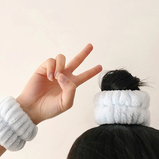 {{ product_title } } - Lurixify